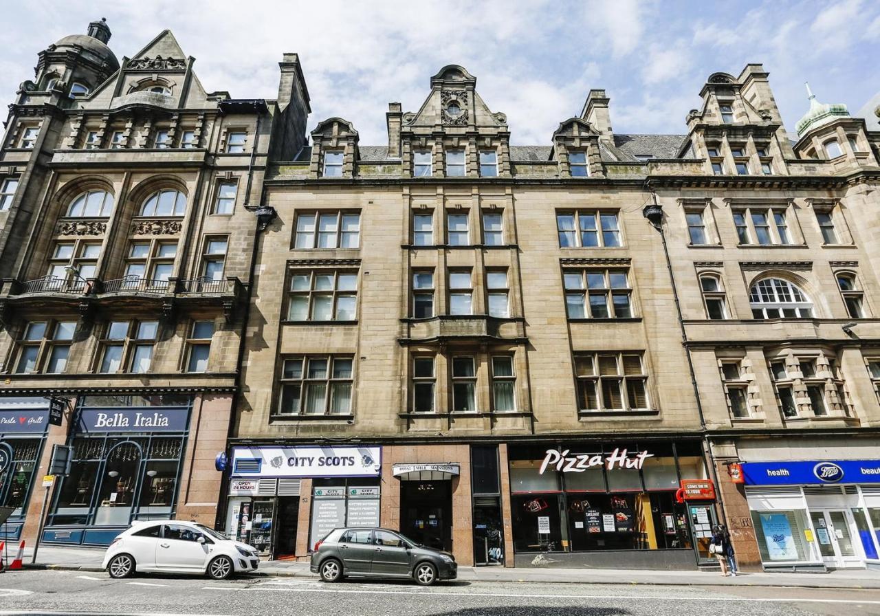 Royal Mile Mansions 2 Bedroom - Edinburgh City Centre Buitenkant foto